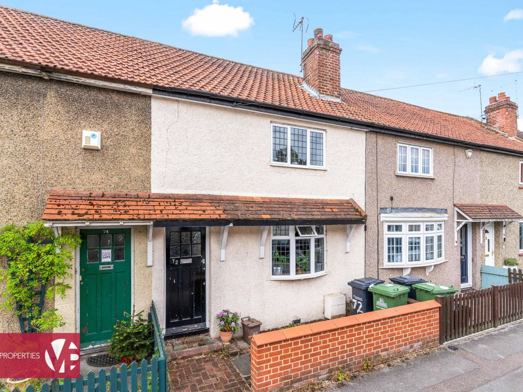 2 bed terraced house for sale in Dewhurst Road, Cheshunt EN8, £375,000