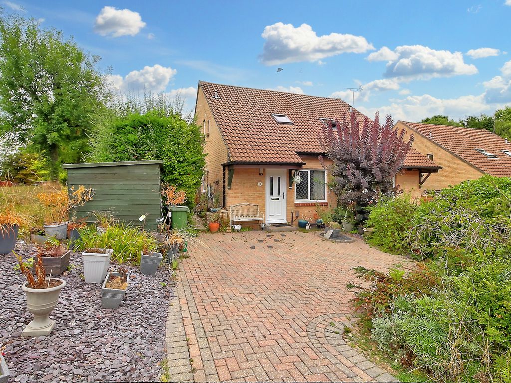 1 bed semidetached house for sale in Van Dyck Close, Basingstoke RG21