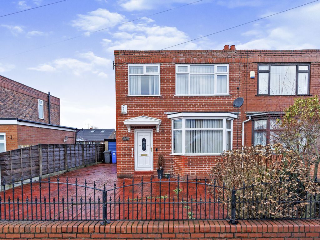 3 bed semidetached house for sale in Bentley Road, Manchester M34 Zoopla