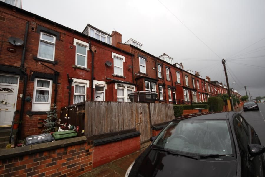 Clifton Avenue, Harehills, Leeds LS9  