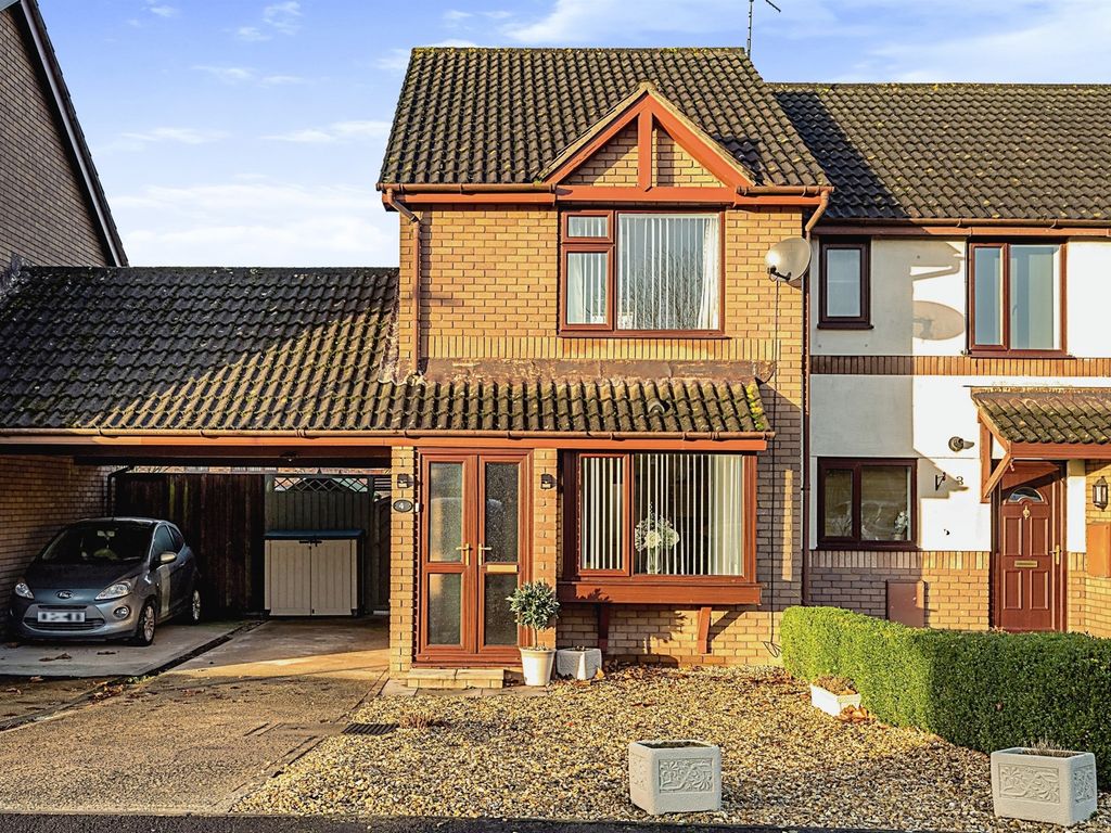 2 bed semidetached house for sale in Heol Pont Pyle, Bridgend