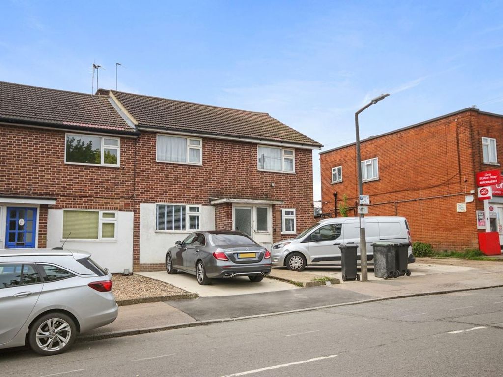 2 bed for sale in Cherry Tree Rise, Buckhurst Hill IG9 Zoopla