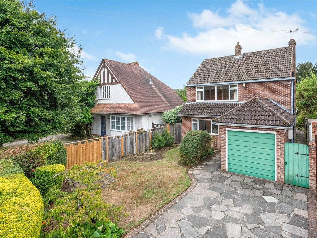 3 bed detached house for sale in St Johns Road, Petts Wood, Orpington