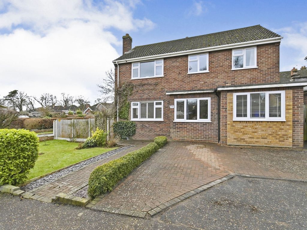 5 bed detached house for sale in Pound Lane, Thorpe St. Andrew, Norwich