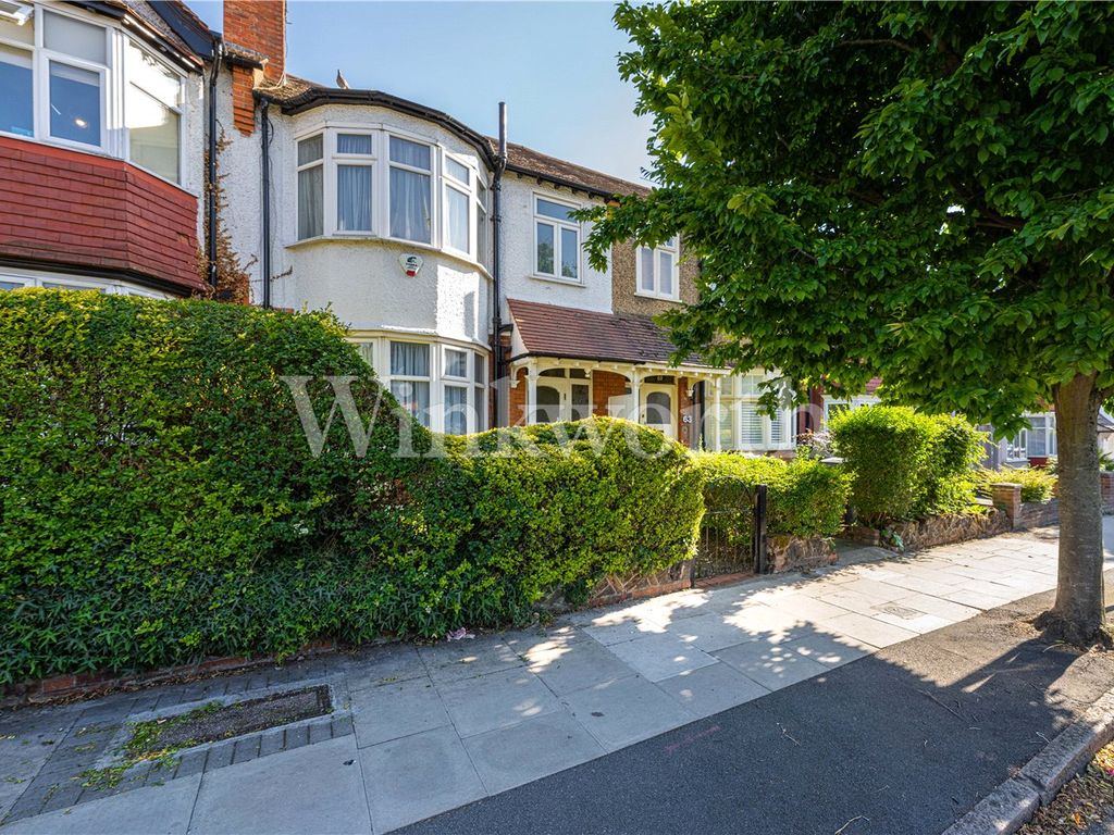3 bed terraced house for sale in Leeside Crescent, London NW11, £