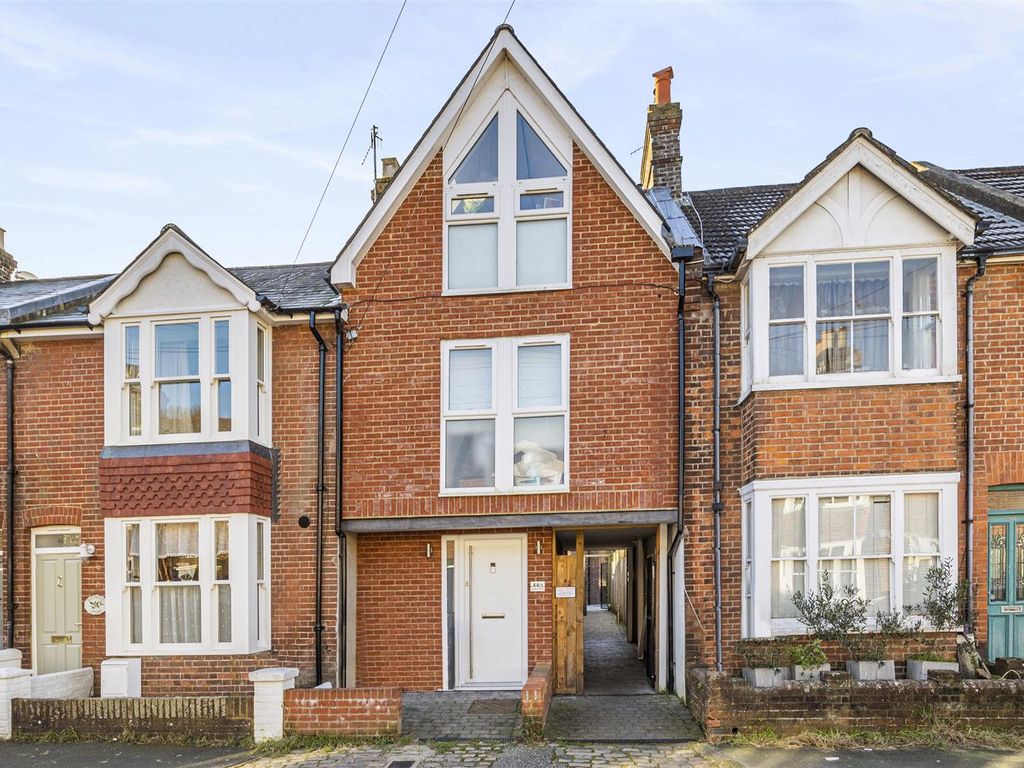 3 bed property for sale in Morris Road, Lewes BN7, £465,000 Zoopla