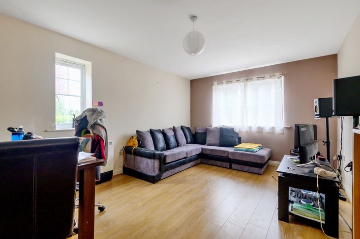 Abingdon Court, Woking, Surrey GU22