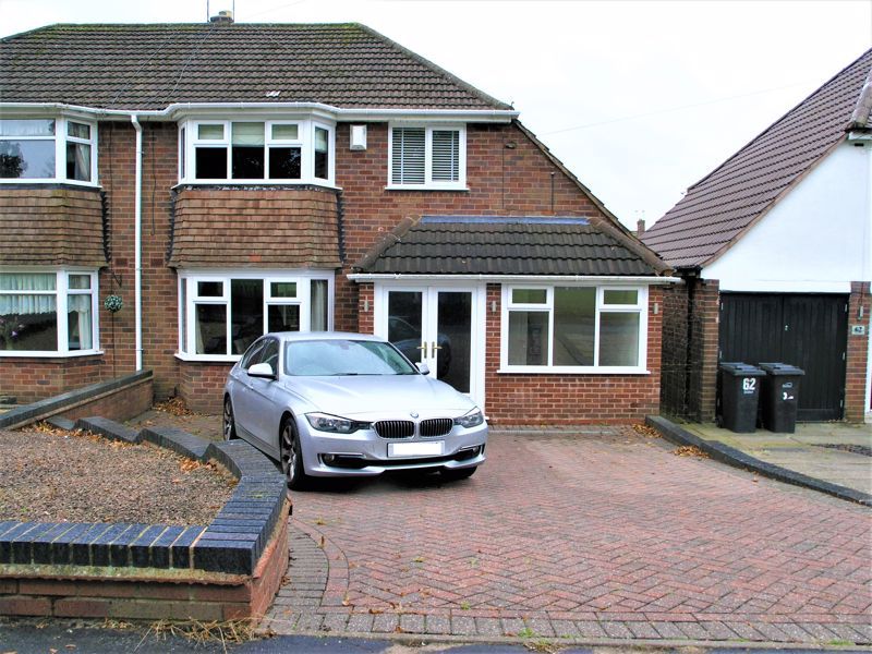 3 bed semidetached house for sale in Thornhill Road, Halesowen B63