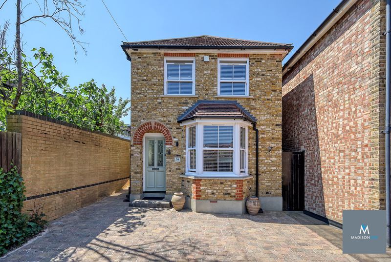 2 bed detached house for sale in Hilltop View, Woodford Green IG8 Zoopla