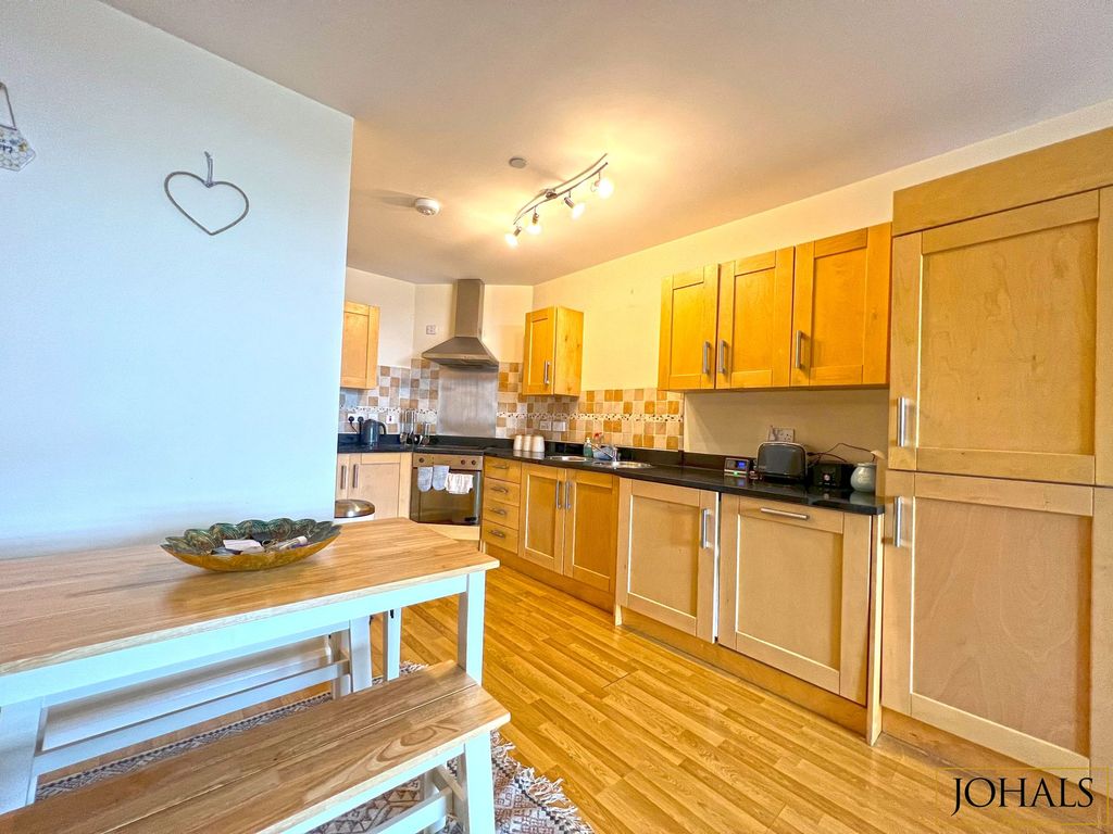 Sanvey Gate, Burgess House LE1  