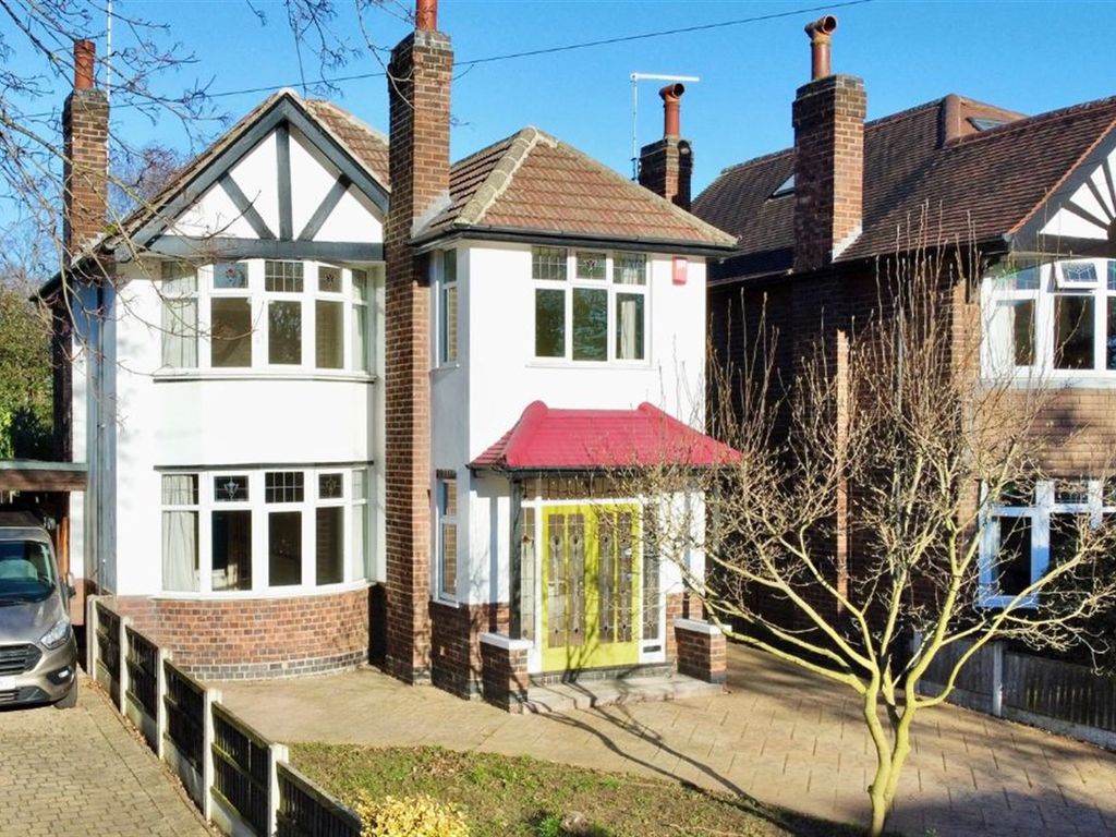 3 bed detached house for sale in Harrow Road, Wollaton NG8, £500,000