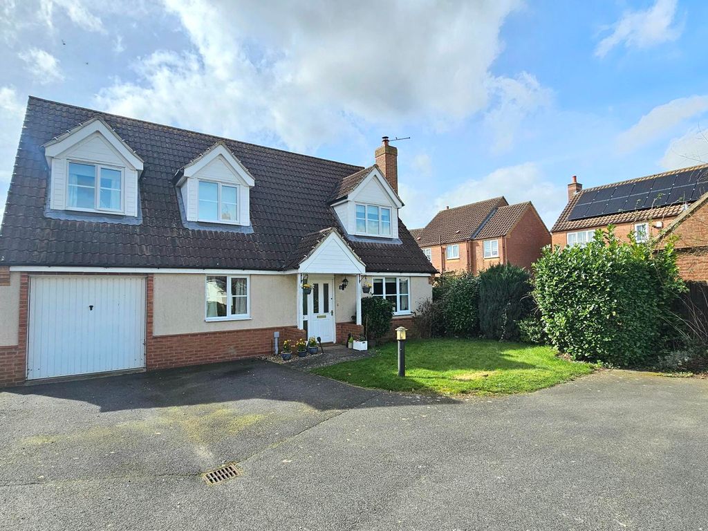 4 bed detached house for sale in Barley Lane, Billinghay LN4, £290,000