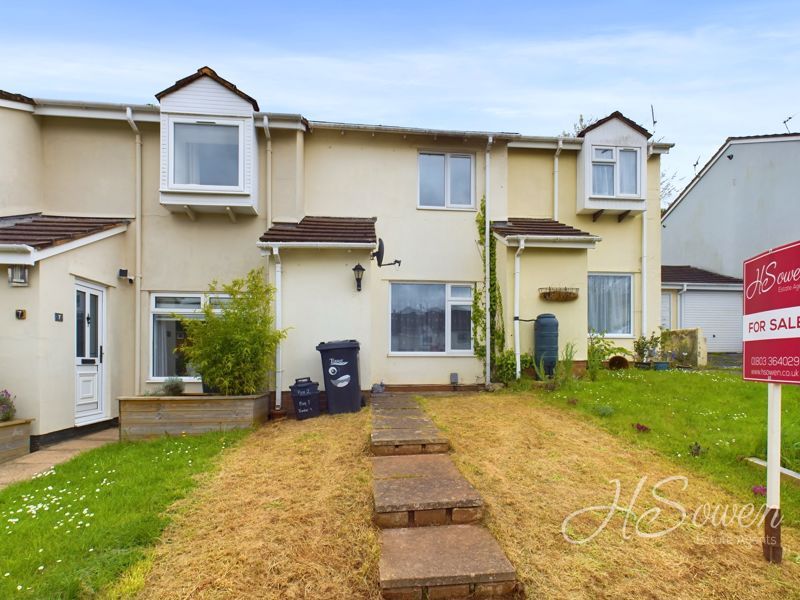2 bed terraced house for sale in Redavon Rise, Torquay TQ2, £220,000