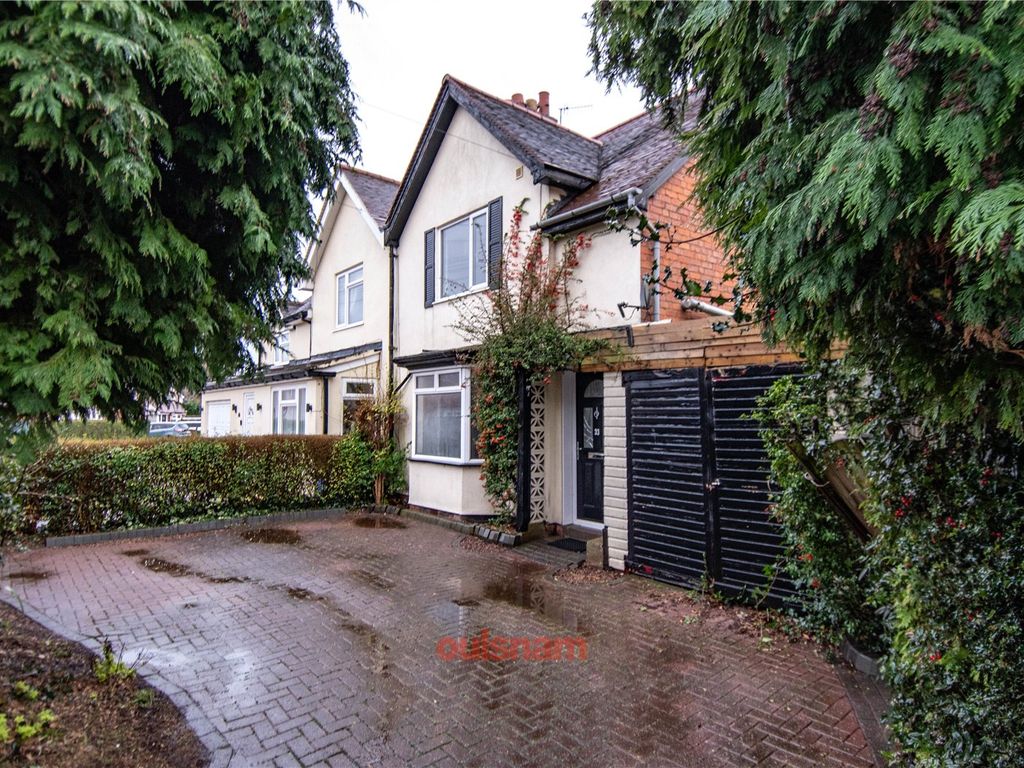 3 bed semidetached house for sale in Churchfields Road, Bromsgrove