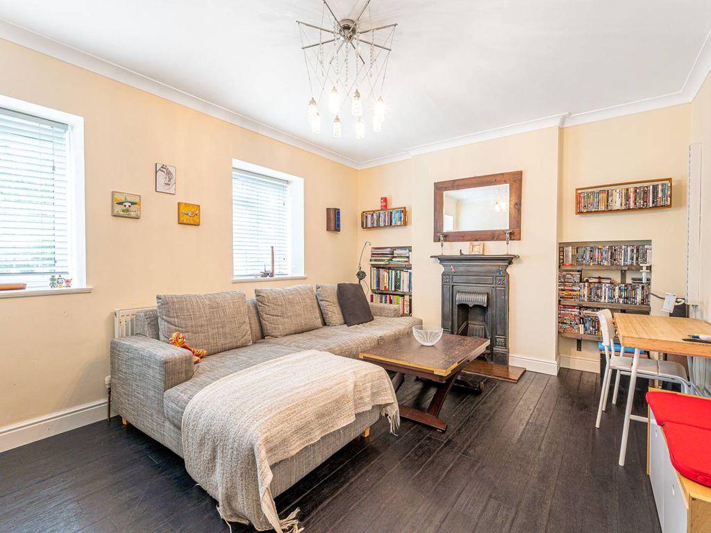 Shoot Up Hill, Kilburn, London NW2  