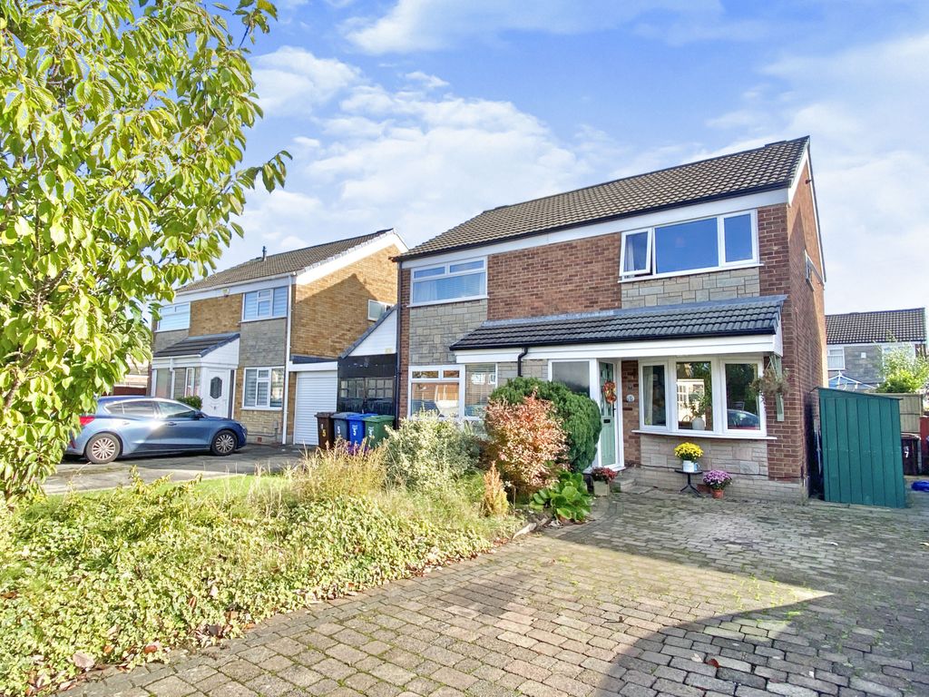 3 bed semidetached house for sale in Thirlmere Avenue, Wigan WN4 Zoopla