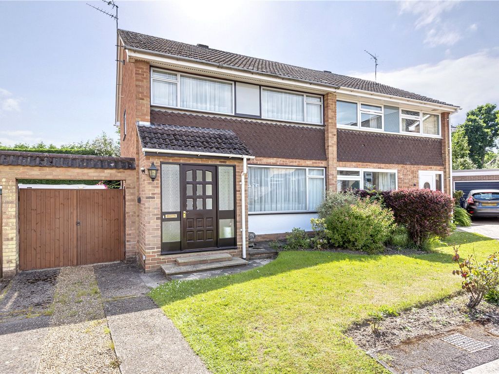 3 bed semidetached house for sale in Mill Field, Bagshot, Surrey GU19