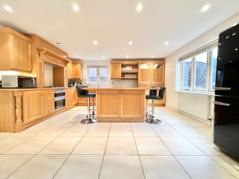 6 bed detached house for sale in Brigg Road, Caistor, Market Rasen LN7