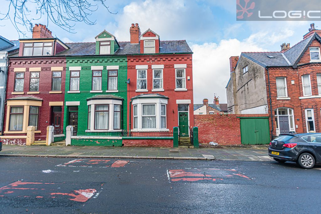 5 bed terraced house for sale in Worcester Road, Bootle, Bootle L20