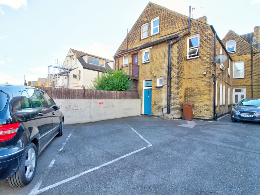 Railway Street, Gillingham ME7  