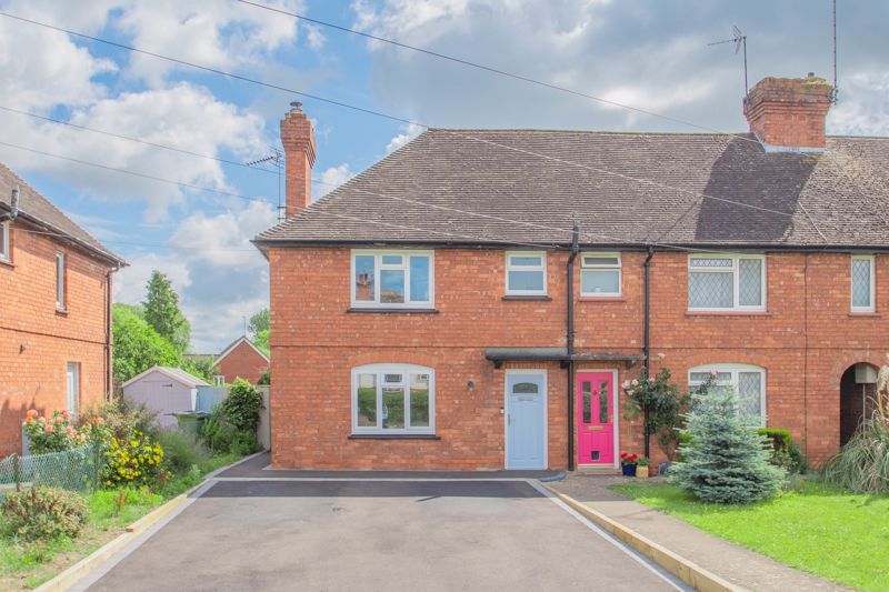 3 bed end terrace house for sale in Birmingham Road, Alcester B49 Zoopla