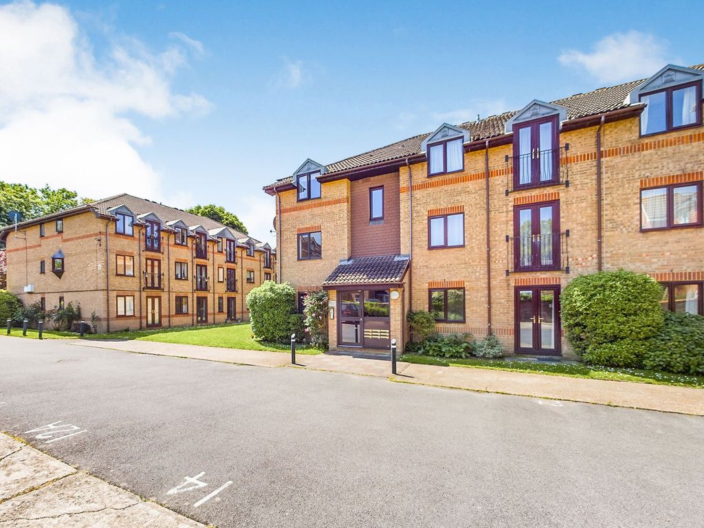 1 bed flat for sale in Kings Road, Horsham RH13 Zoopla