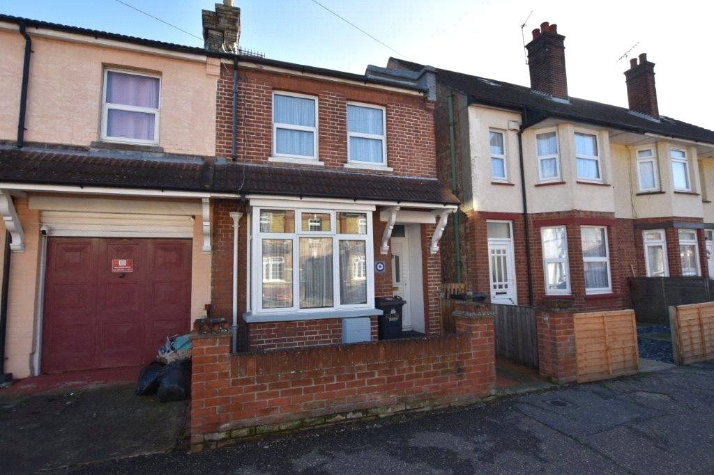 2 bed end terrace house for sale in Dudley Road, ClactonOnSea, Essex