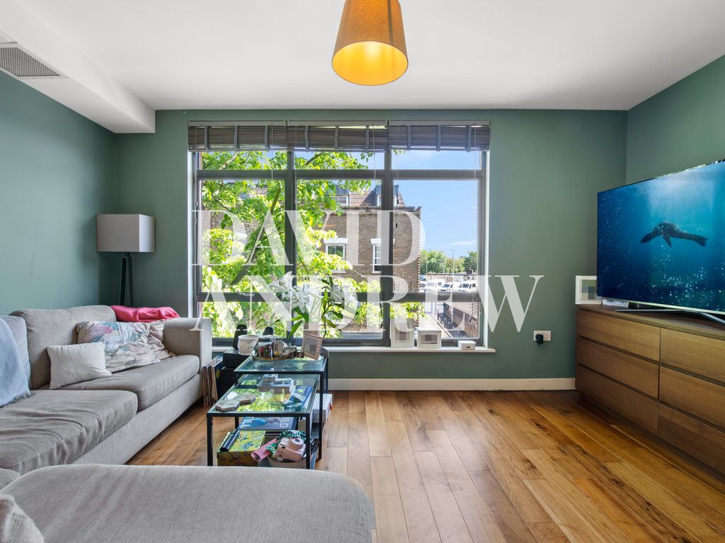 1 bed flat to rent in Stroud Green Road, London N4, £1,900 pcm Zoopla