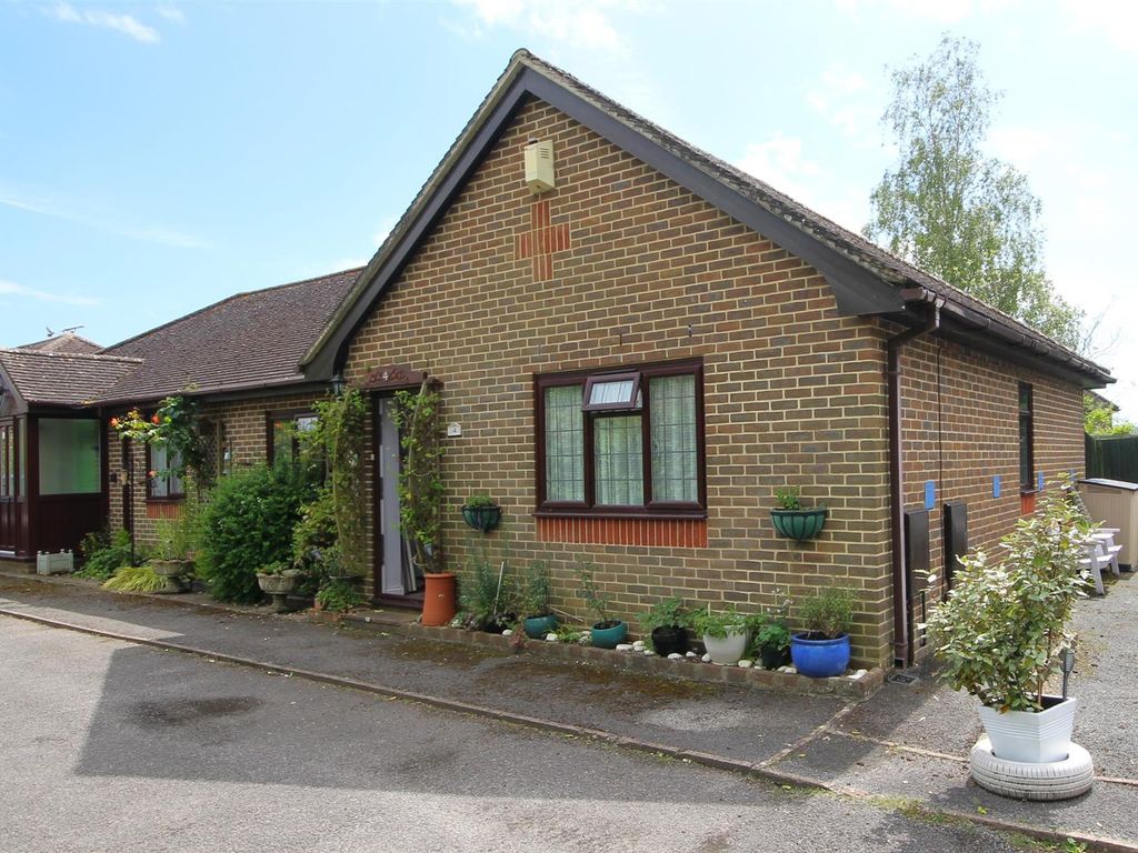 2 bed semidetached bungalow for sale in Church Close, Upper Beeding