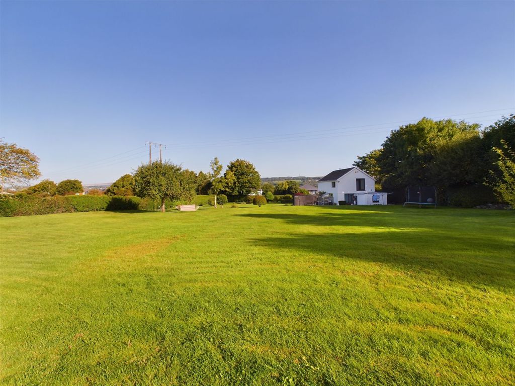 3 bed detached house for sale in Hirwaun Road, Penywaun CF44, £459,000