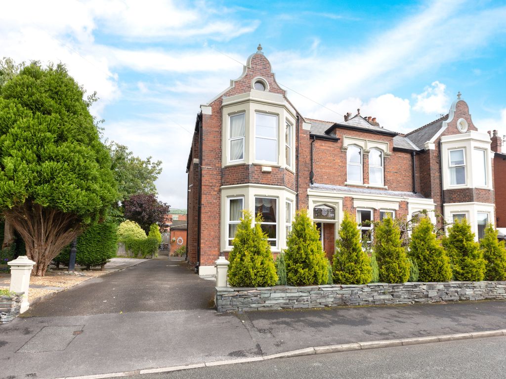5 bed semidetached house for sale in Newton Road, Preston PR2 Zoopla