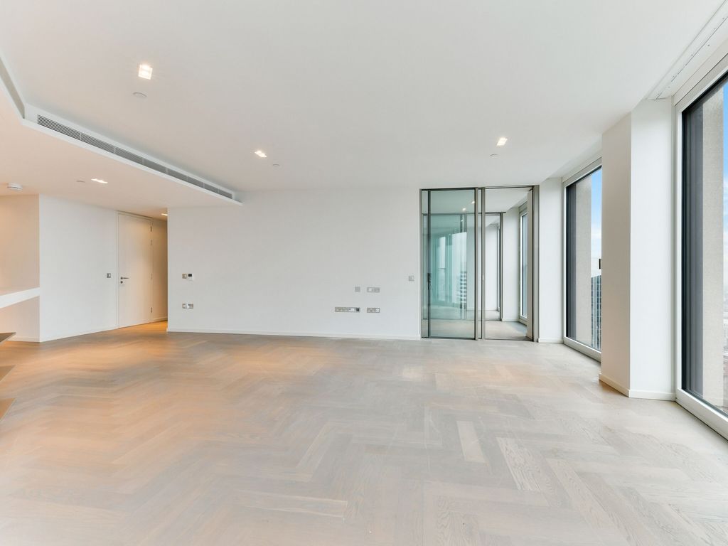 2 bed flat for sale in Southbank Tower, 55 Upper Ground, London SE1, £ ...
