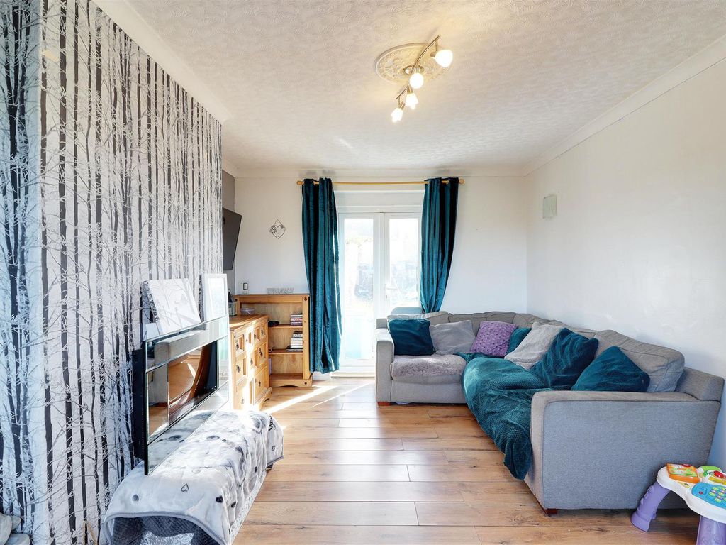 3 bed terraced house for sale in Well Lane, Willerby, Hull HU10 Zoopla