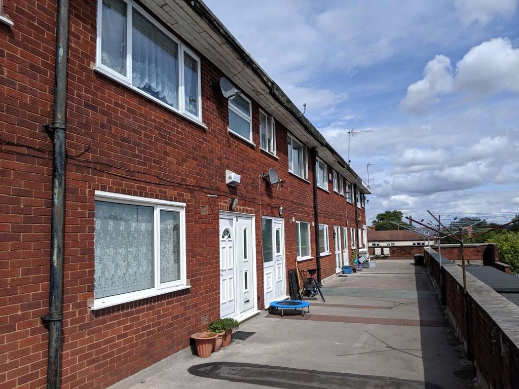 3 bed flat for sale in Ashworth House, Cannock Road, Cannock