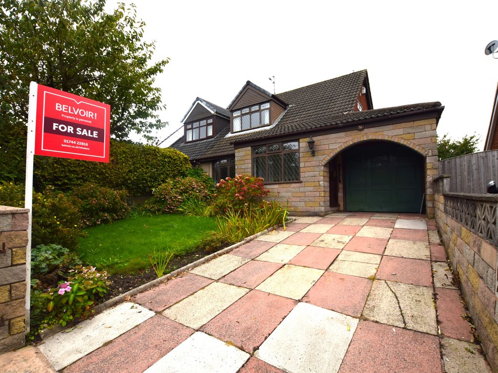 4 bed semidetached house for sale in Lowfield Lane, Sutton Heath, St