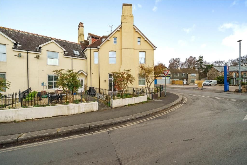 1 bed flat to rent in Dartmoor Court, Bovey Tracey, Newton Abbot, Devon