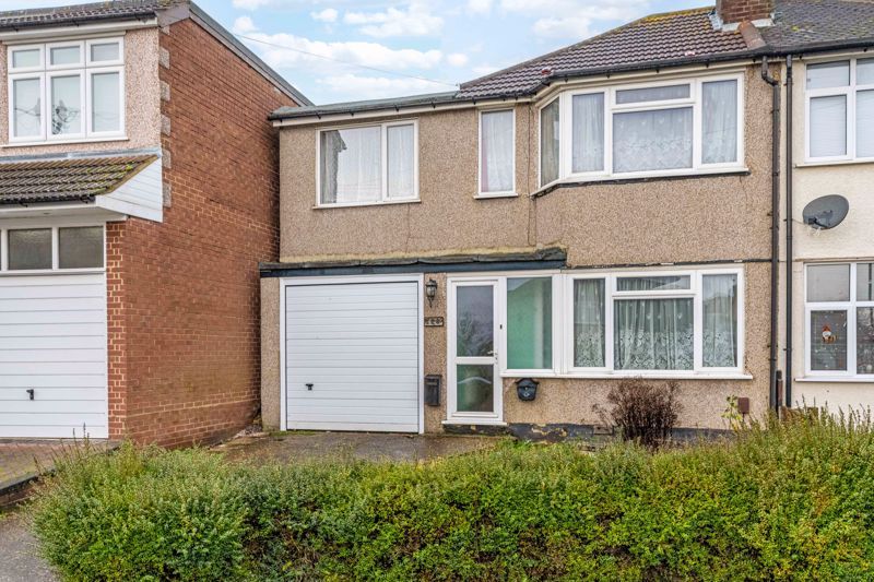 5 bed semidetached house for sale in Radnor Avenue, Welling DA16, £