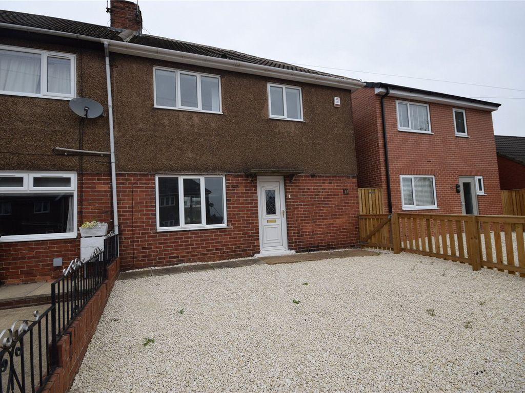 3 bed semidetached house for sale in Walton Road, Upton, Pontefract