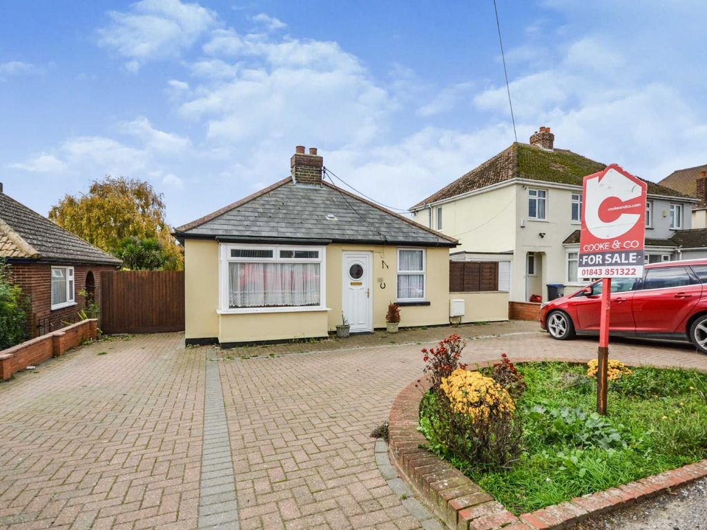 2 bed detached bungalow for sale in Canterbury Road West, Cliffsend