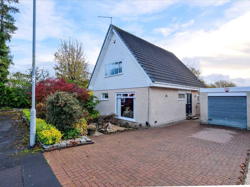 3 bed detached house for sale in Quarrybrae Gardens, Uddingston