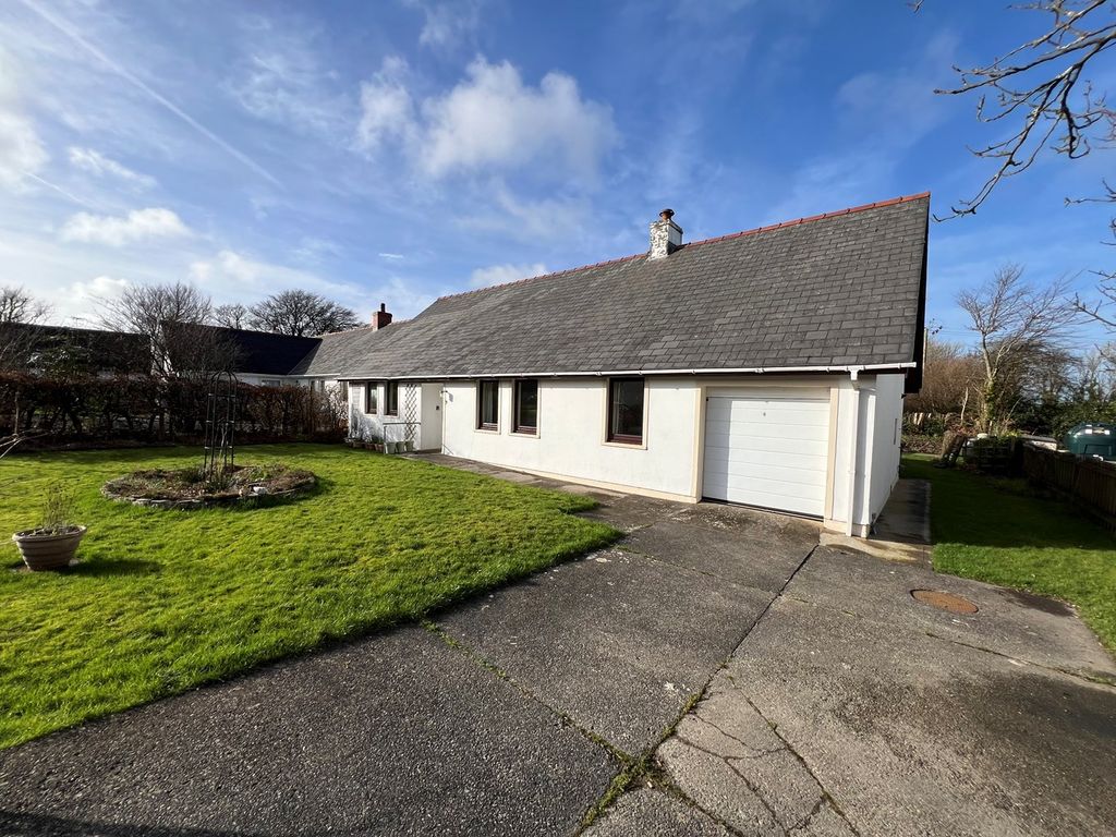 3 bed property for sale in Erw Wen, Blaenffos, Boncath SA37, £269,950 Zoopla