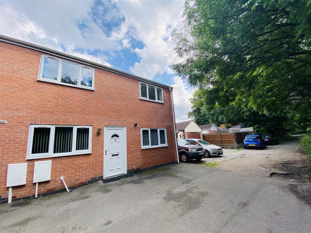 2 bed end terrace house for sale in Market Place, Whitwick