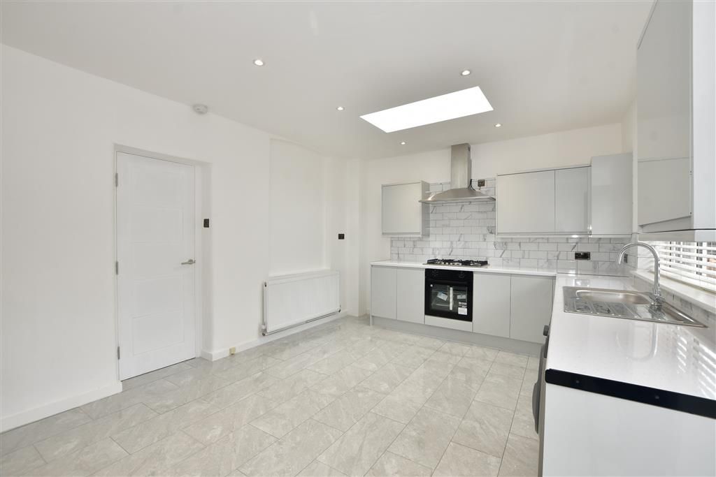 3 bed terraced house for sale in Brights Avenue, Rainham, Essex RM13, £