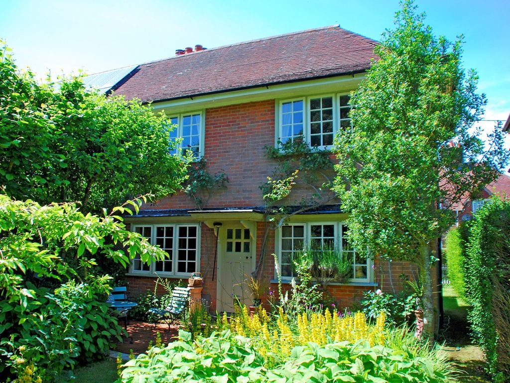 2 bed semidetached house for sale in Careys Cottages, Brockenhurst