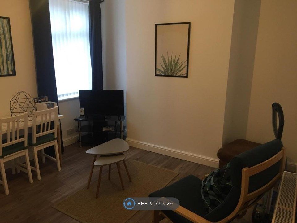 3 bed end terrace house to rent in Seaford Road, Salford M6 Zoopla