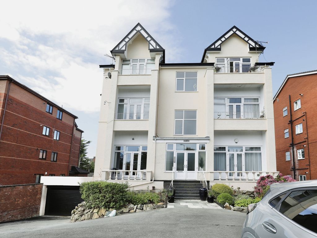 2 bed flat for sale in 10 Park Road West, Southport PR9, £140,000 Zoopla