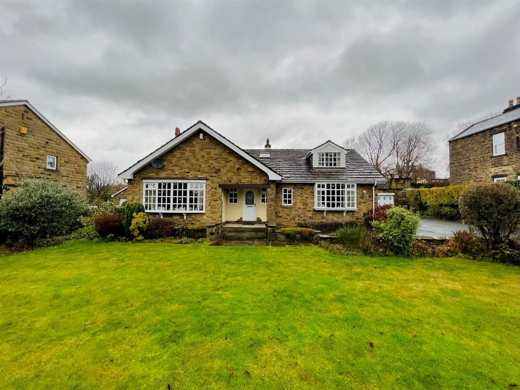 2 bed detached bungalow for sale in Quarry Hill, Horbury, Wakefield WF4