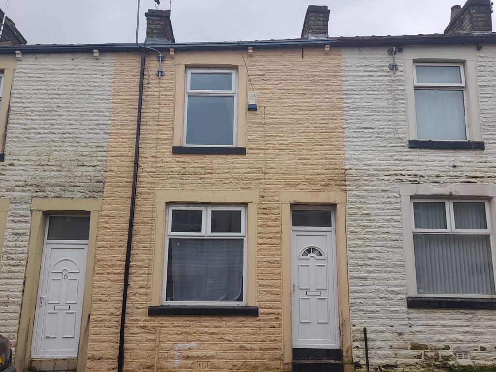 3-bed-terraced-house-for-sale-in-grange-street-burnley-bb11-zoopla