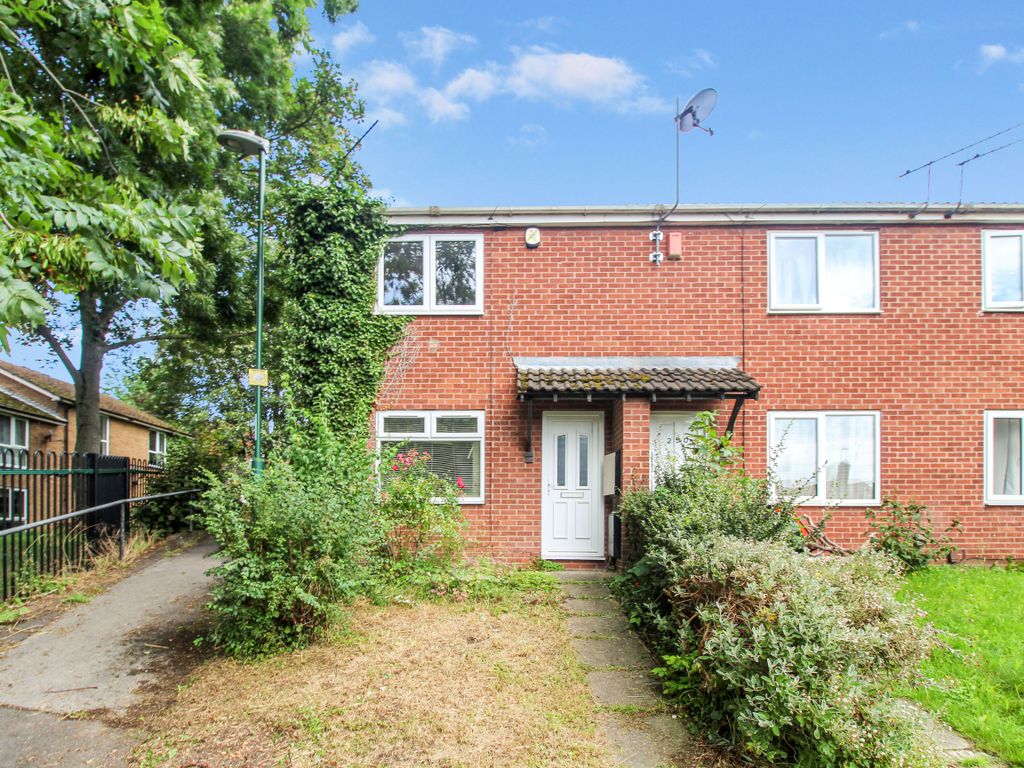 2 bed end terrace house for sale in The Wells Road, Mapperley
