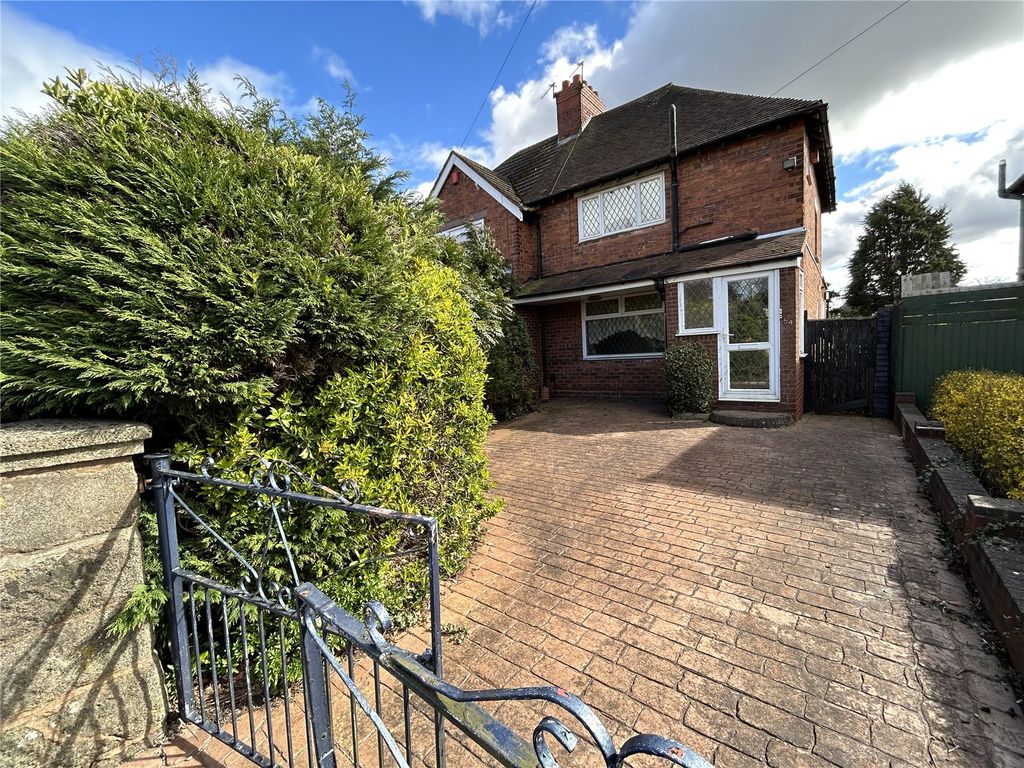 3 bed semidetached house for sale in Beeches Road, Walsall, West